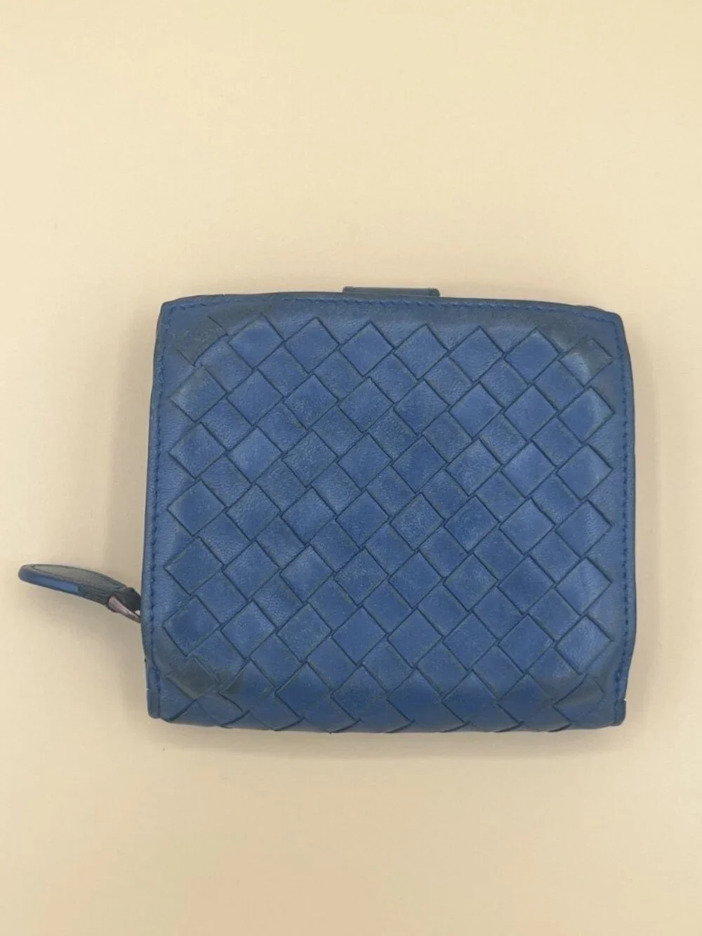 Bottega Veneta Blue Leather Woven Wallet With Snap & Zip Closures Made In Italy